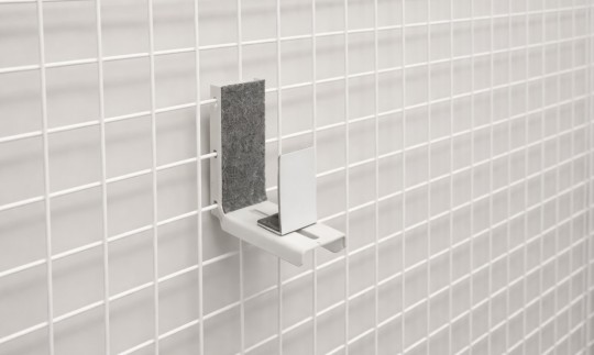 Кронштейн и сетка для картин